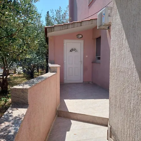 Viki Apartman