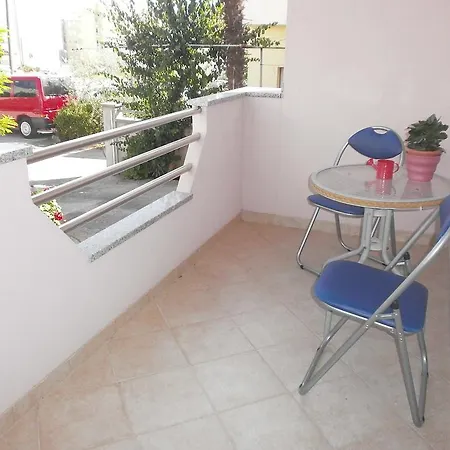 Viki Apartment